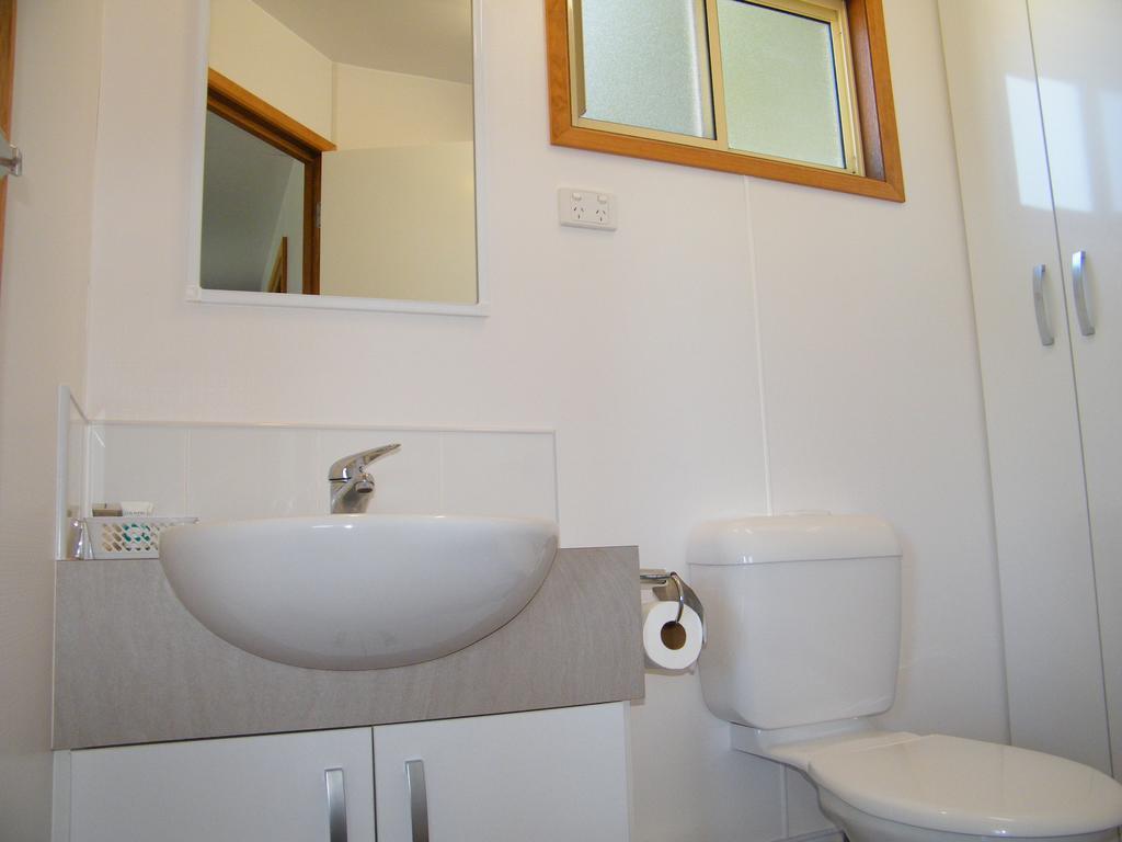 Bega Caravan Park Bagian luar foto