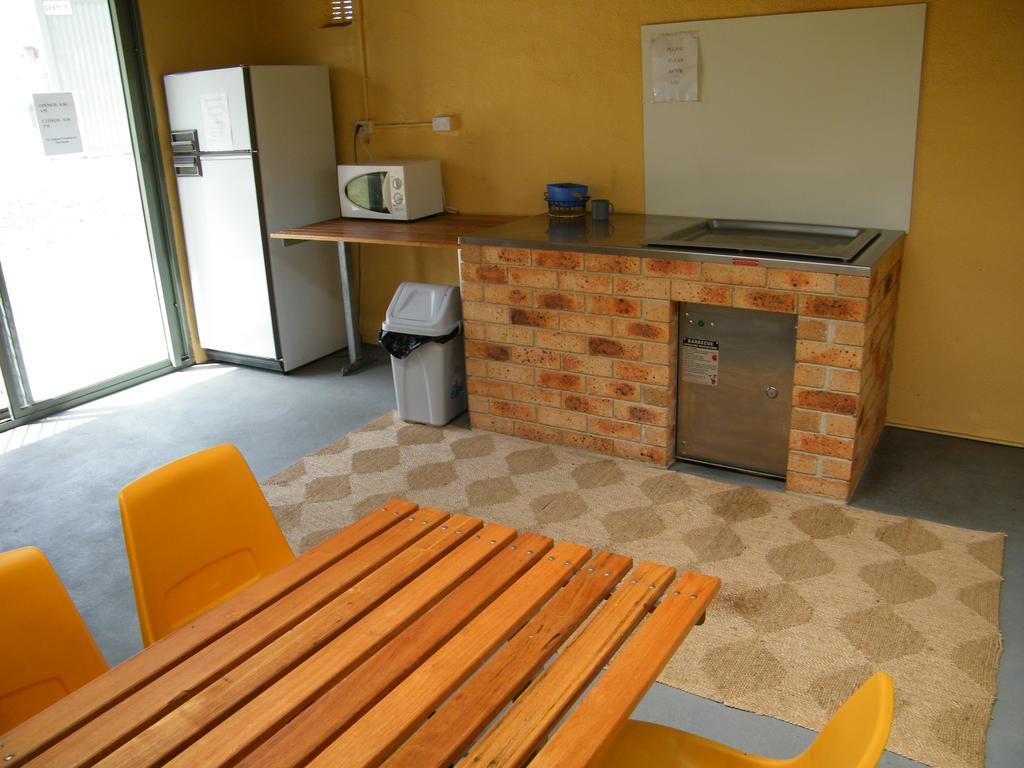 Bega Caravan Park Bagian luar foto