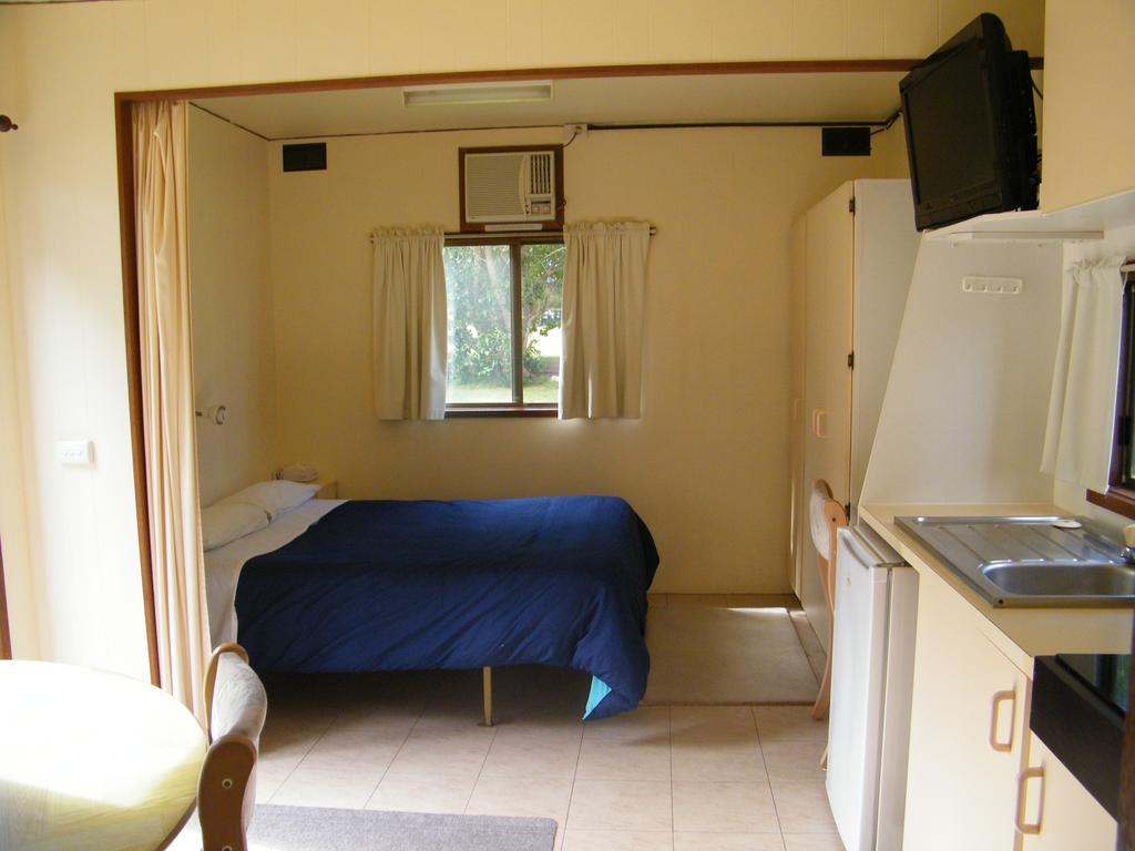 Bega Caravan Park Bagian luar foto